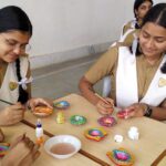 act_artcraft_diya_making